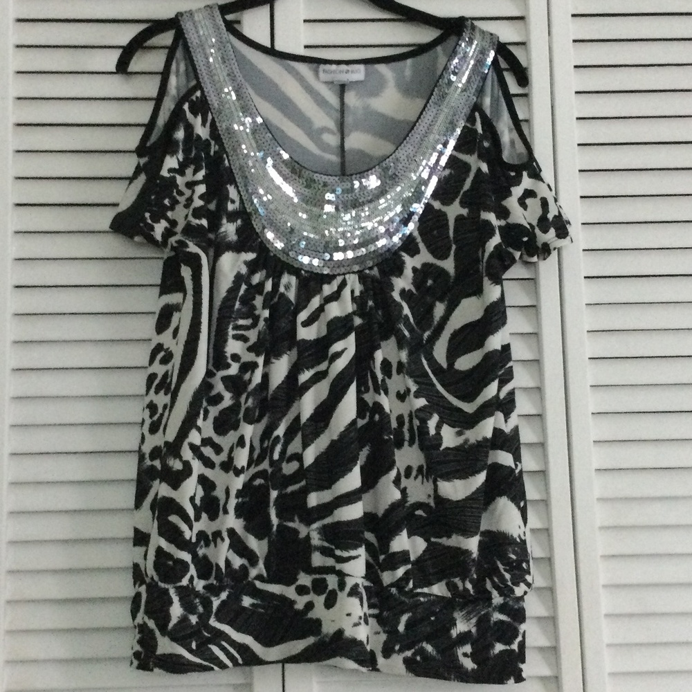 Fashion Bug Animal Print Cold Shoulder Tee with Silver Sequin Detail
